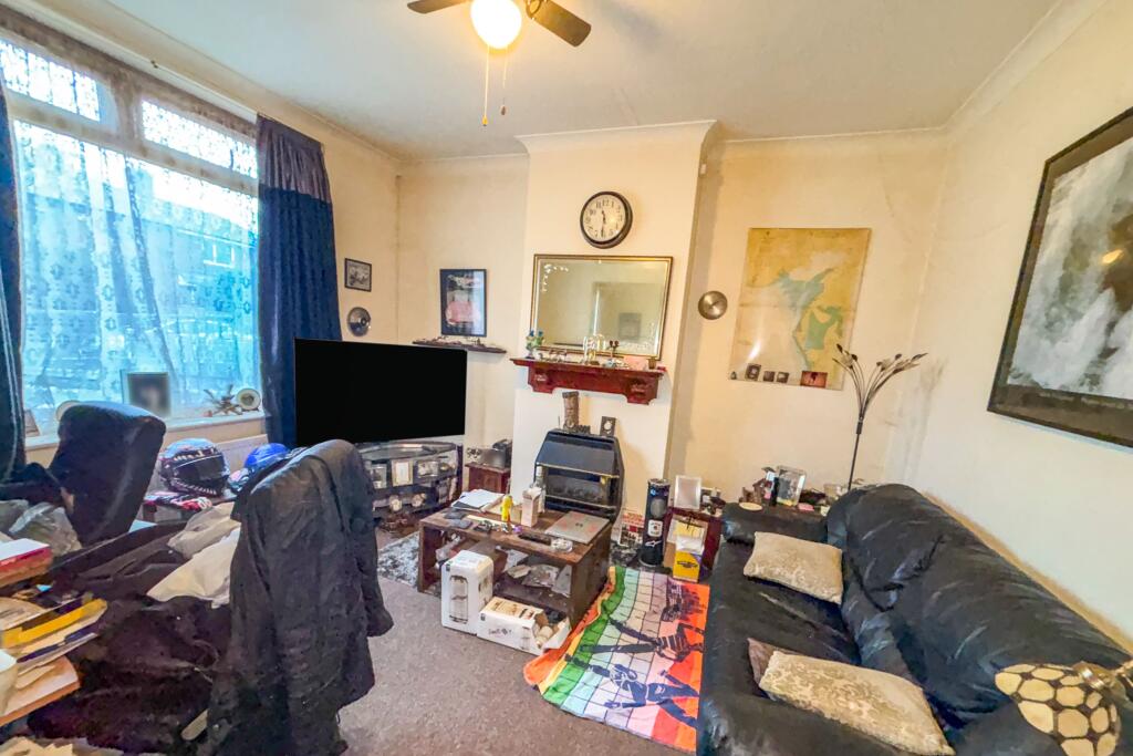 6 Walnut Avenue, Wigan WN1 3XE