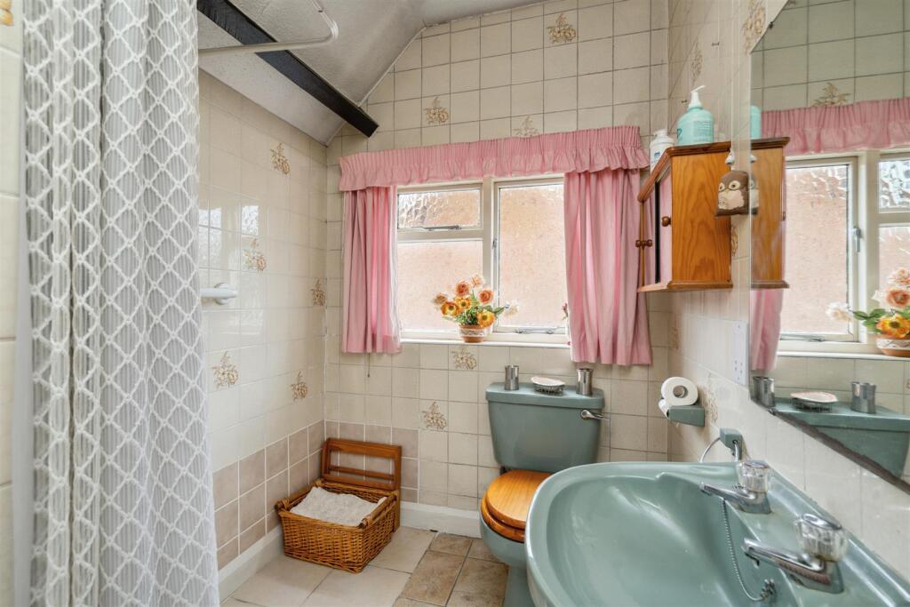 Claredon Cottage_29.jpg