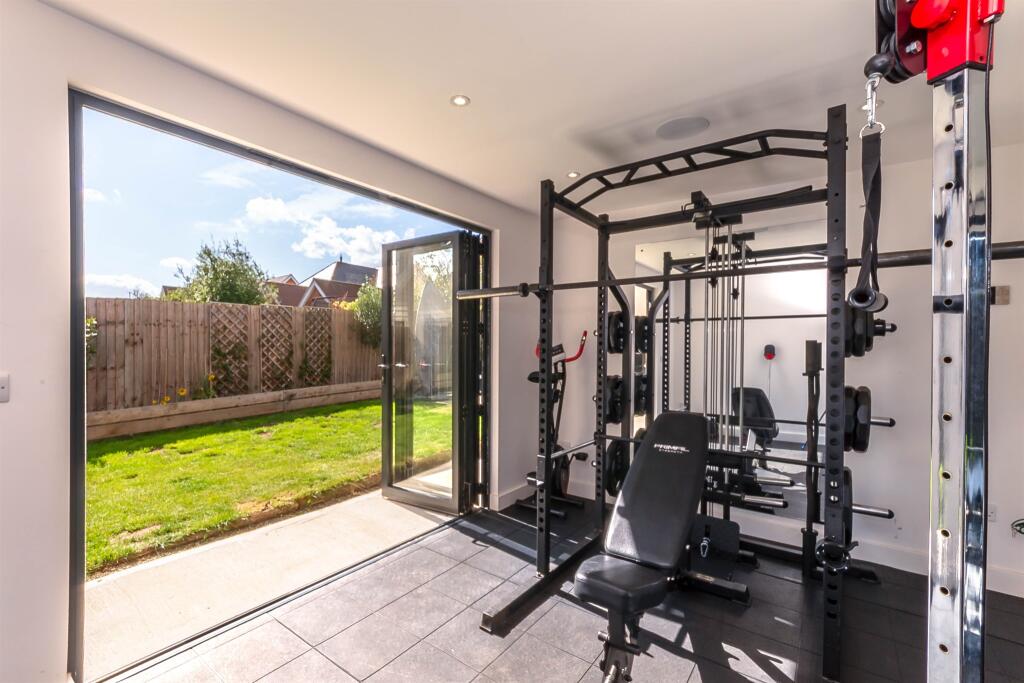 Gym / Home Office