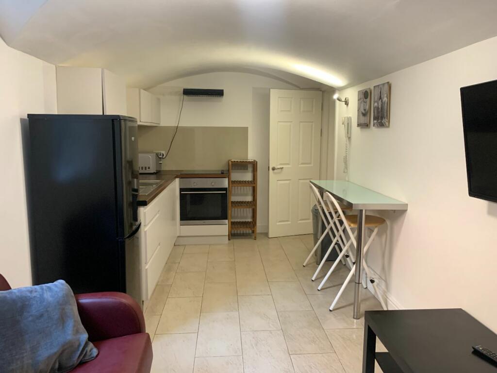 Open Plan Kitchen/Lounge