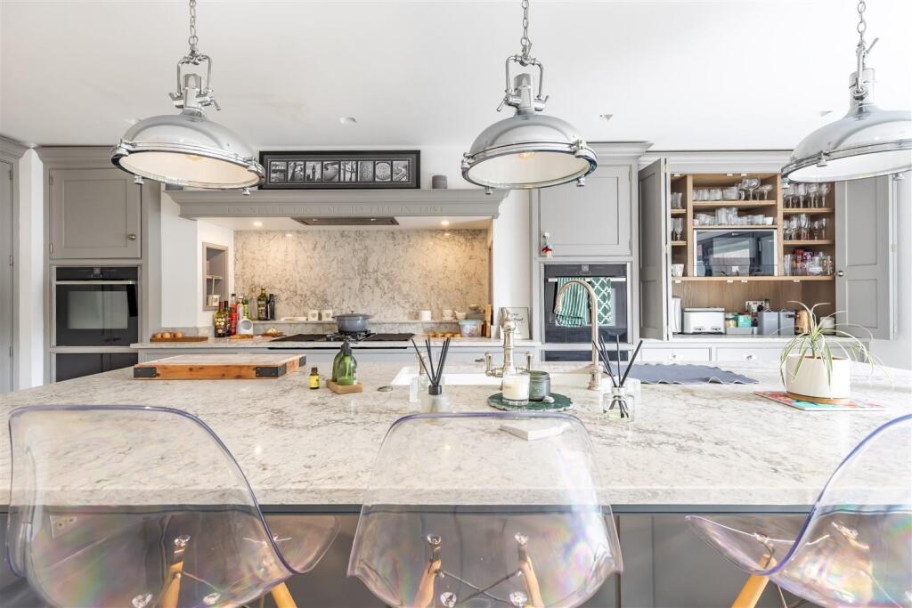 Mc Nair  Kendal (9).jpg