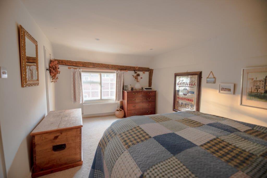 parent-bedroom-2