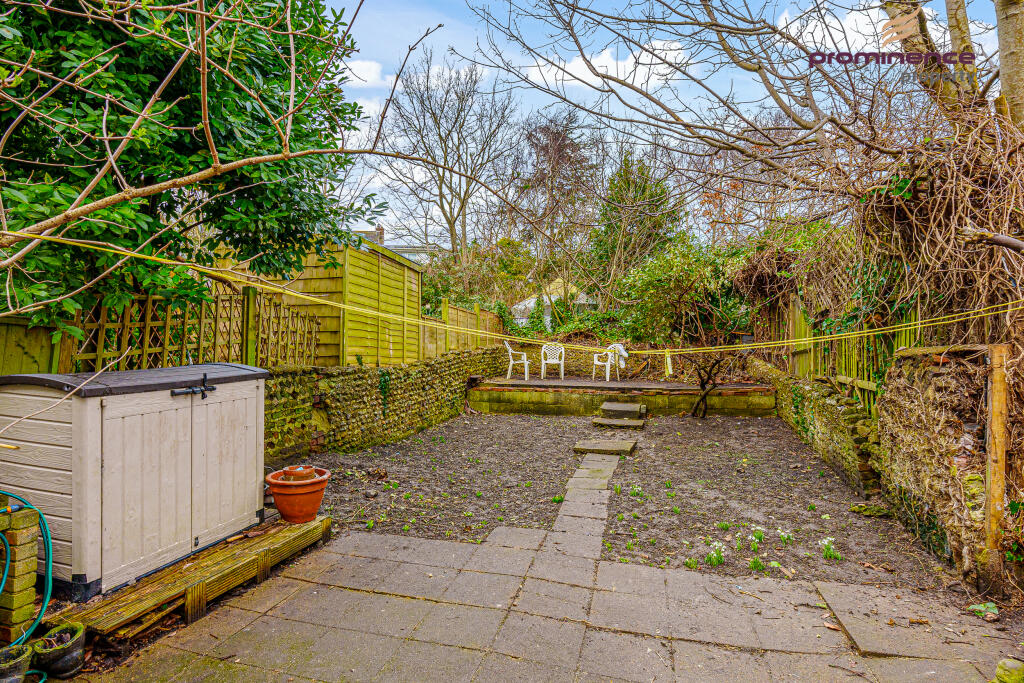 GFF, 91 Roundhill Crescent-9