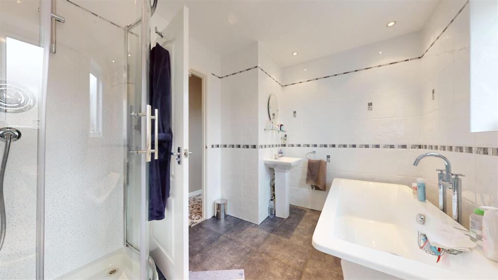 Tudor Close Bathroom