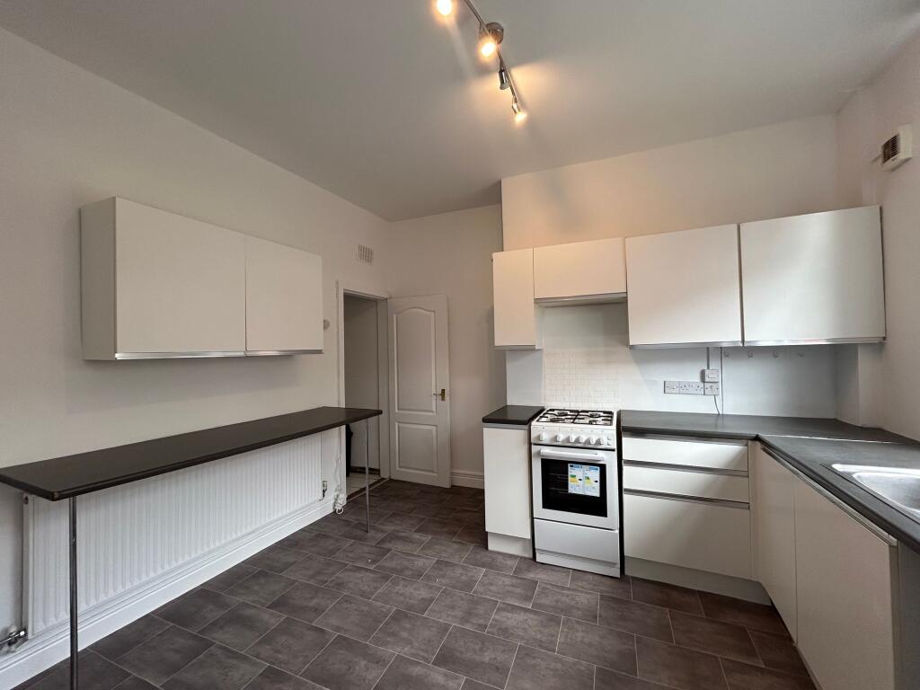 Kitchen/Dining Area