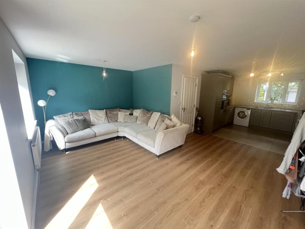 148 Compstall 4 .JPEG