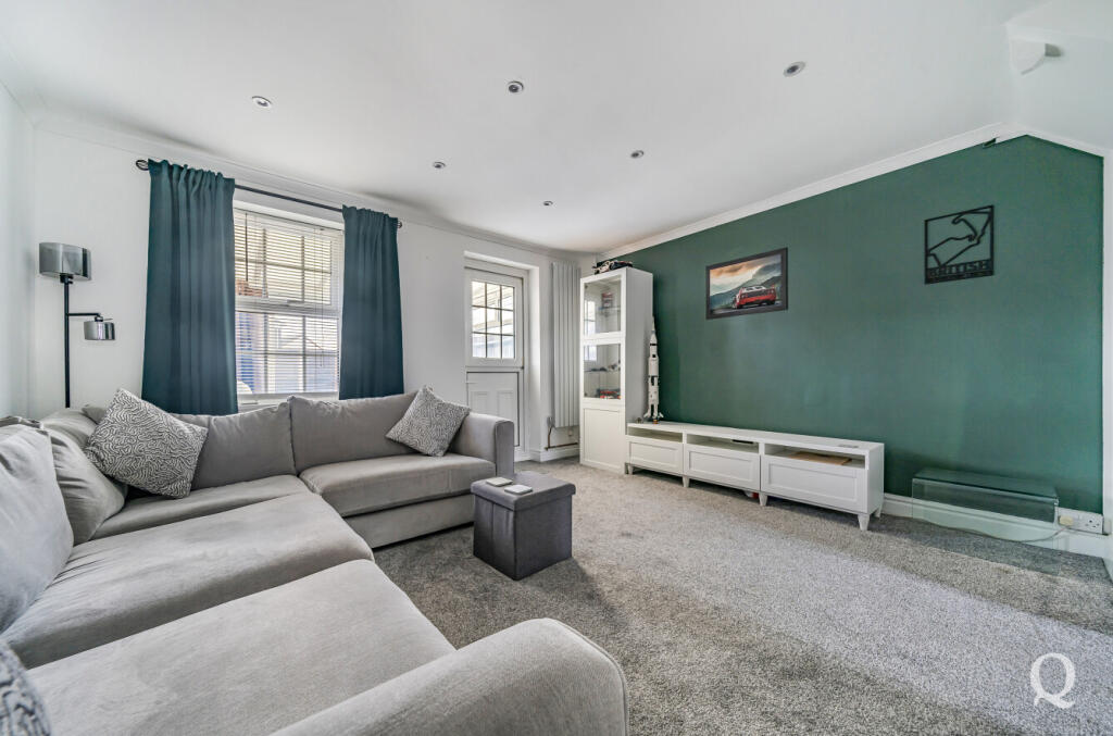 bbd8c69d-03e2-49c...