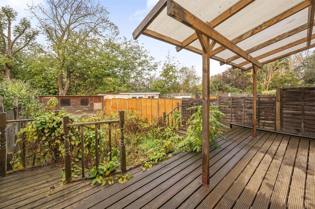 garden 1.jpg