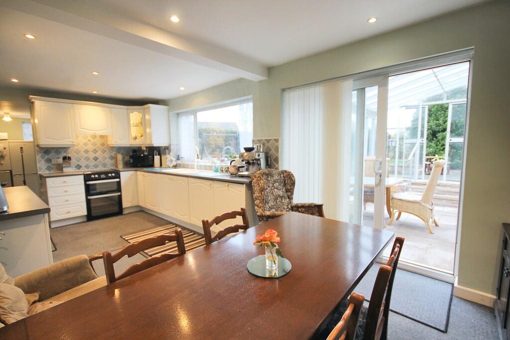 Kitchen Diner