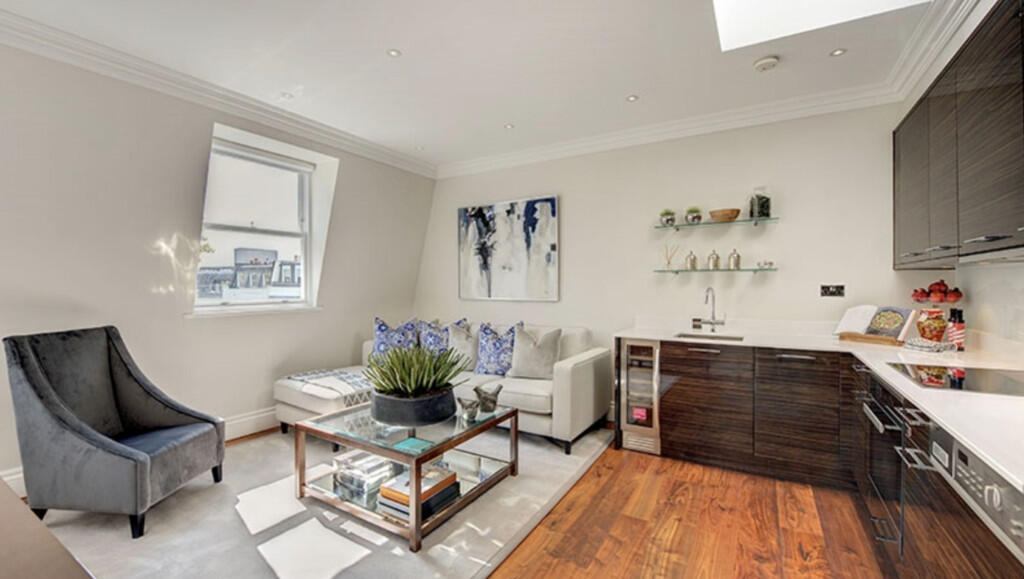 Screenshot 2025-0...