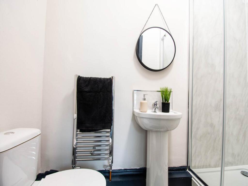 113 Cemetery RD R4 (