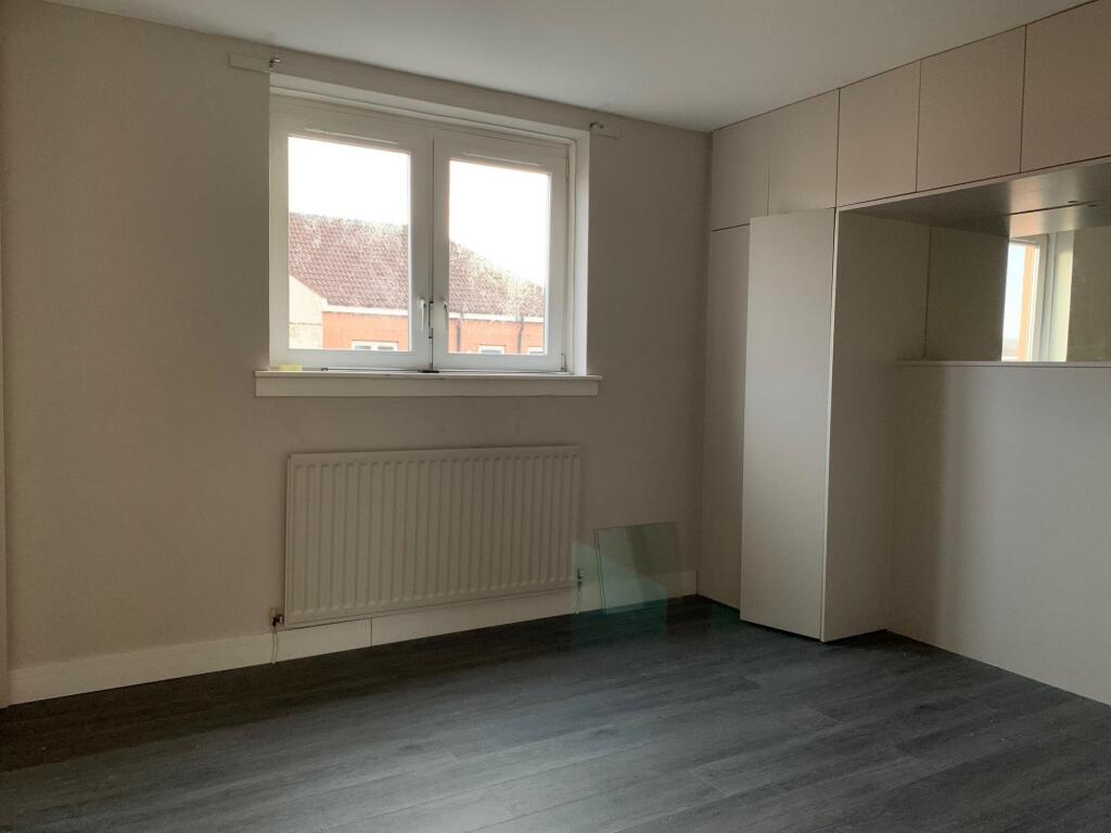 4994-20201214113428-bedroom-1