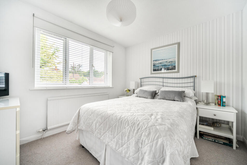 1310972-1-684fea0...