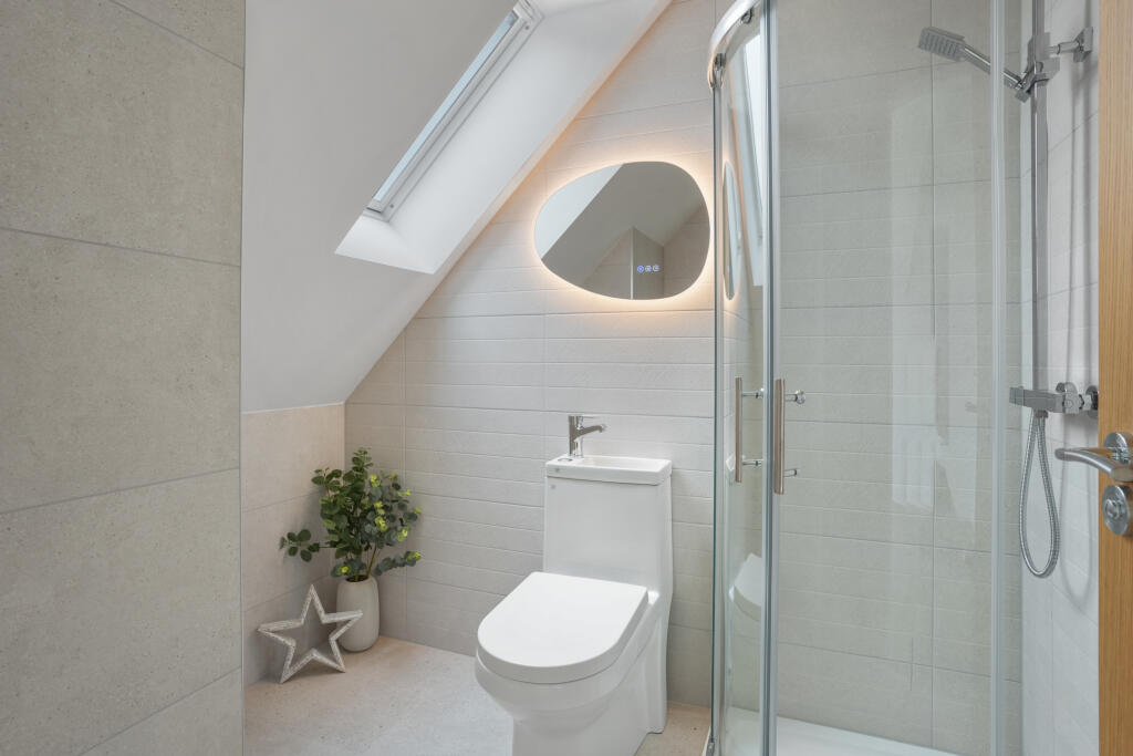 Bedroom 3 En-Suite