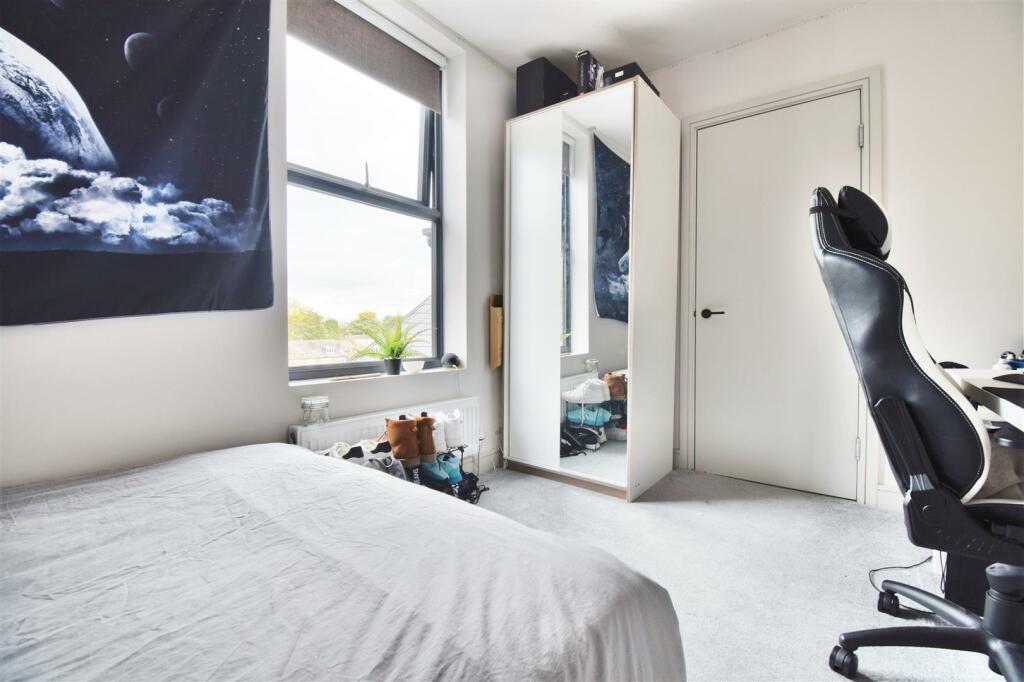 Bedroom 3.jpg