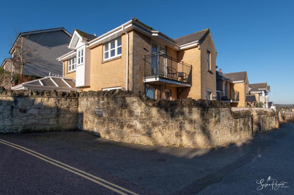 Welcome to 1 Beaumont Place