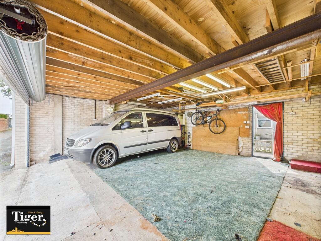 CAM03440G0-PR0385...