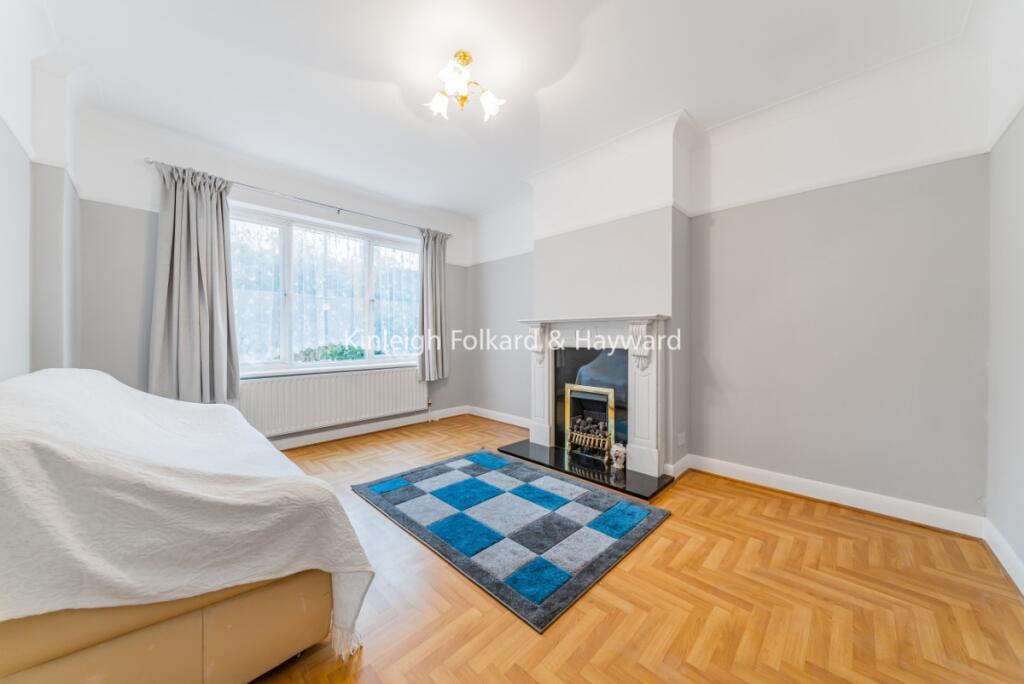 4a3cfb7c-815c-40f...