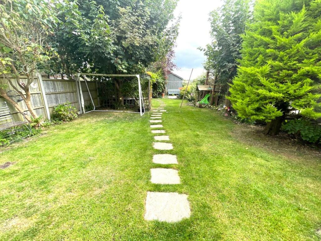 Garden 2.JPG