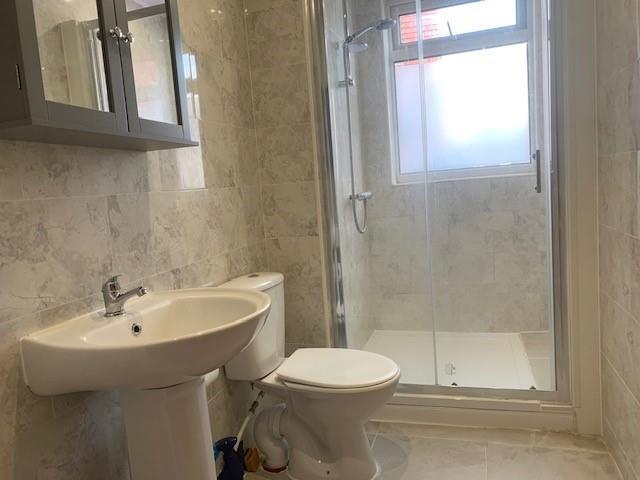 Bathroom 2