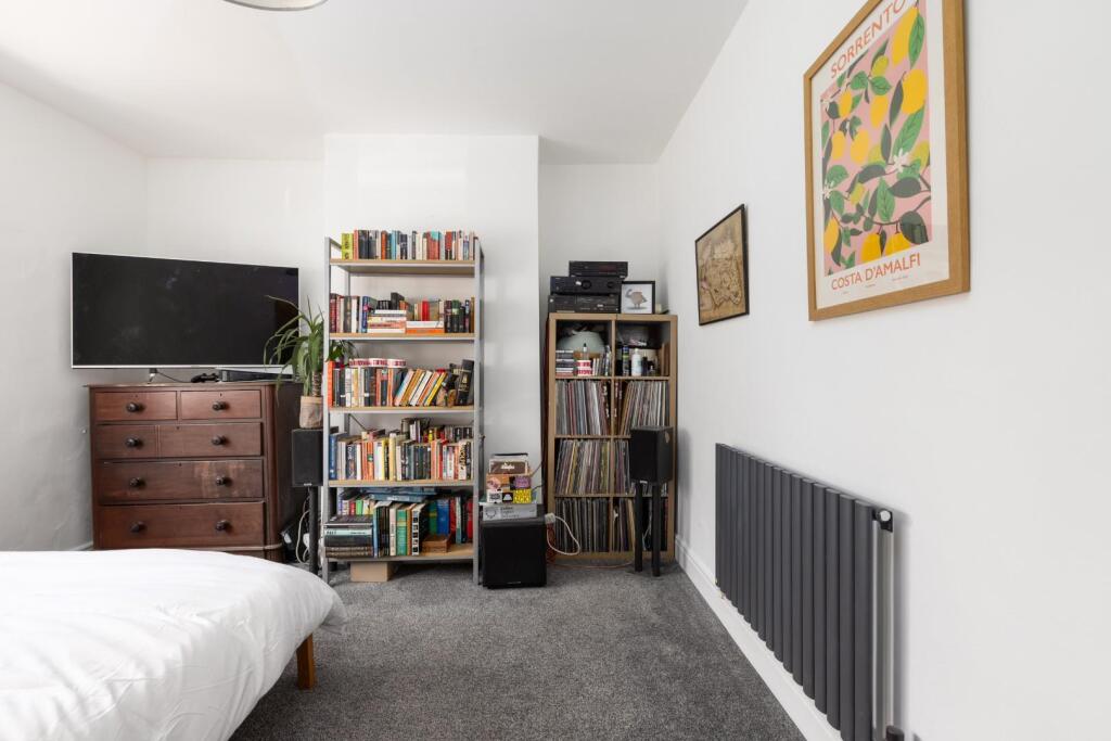 1 Sherbourne St, BS5-2.jpg