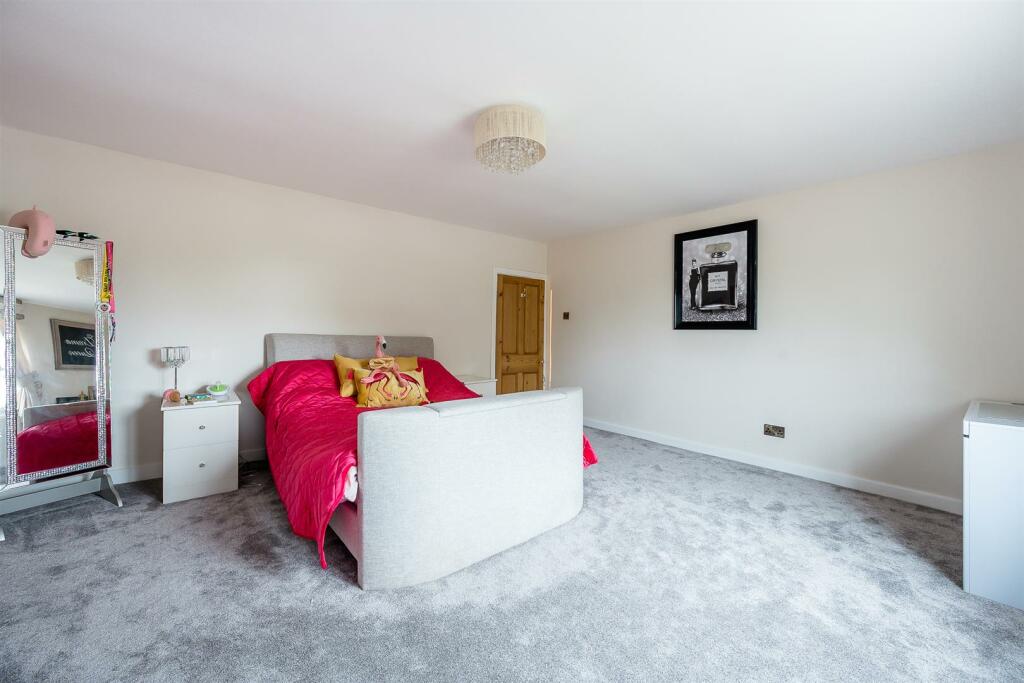 House - Bedroom