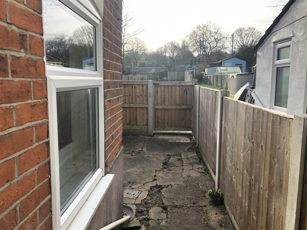 rear courtyard.jpg
