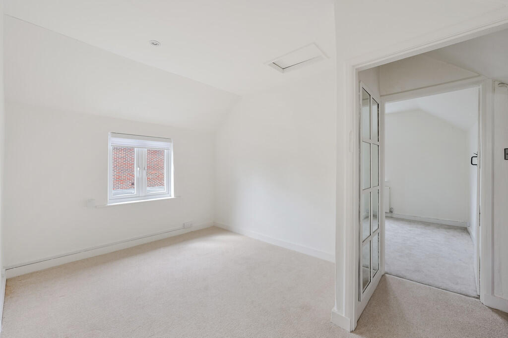 HOLLAND ROAD, 39A...