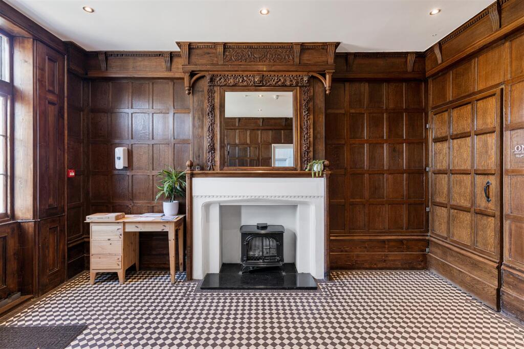 Friday Hill House E4