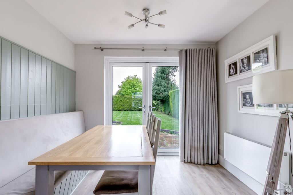 Breakfast Room