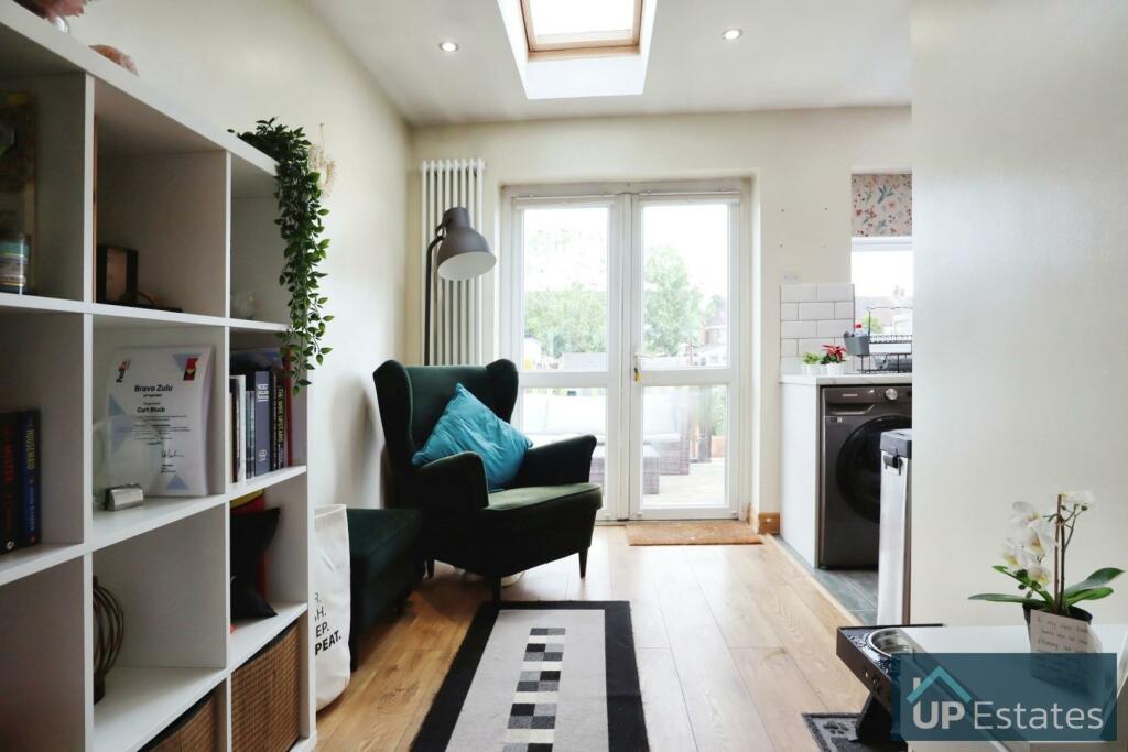 SITTING AREA
