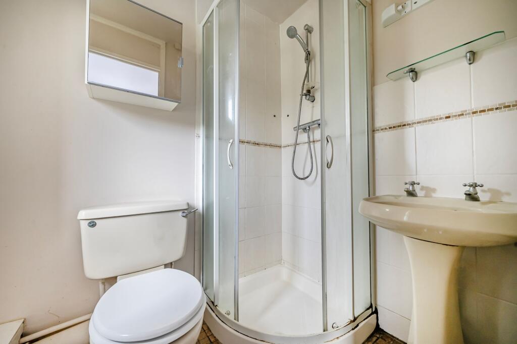 Ensuite Shower Room
