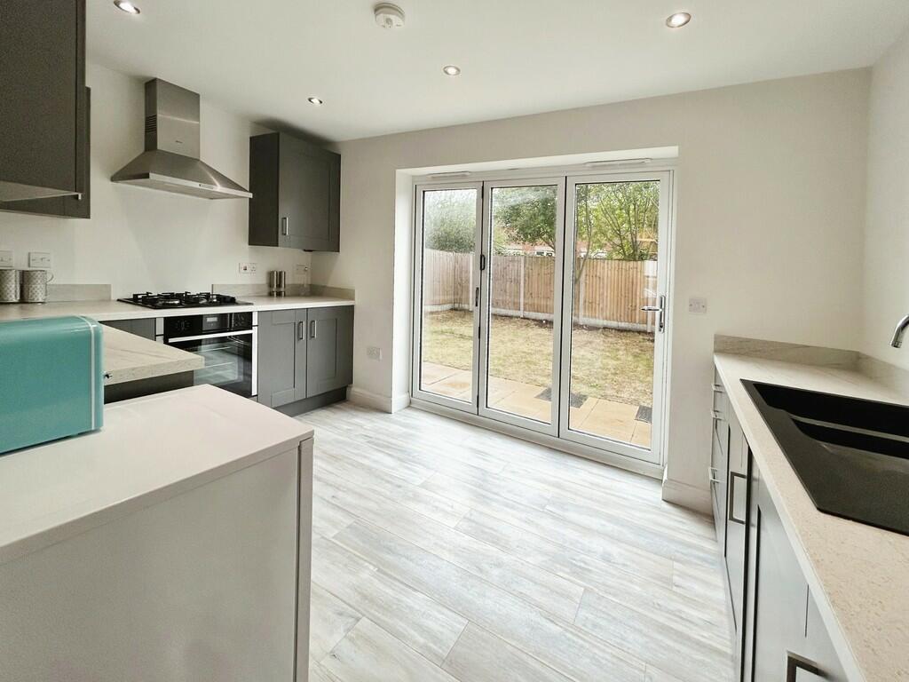 742180db-image_pi...