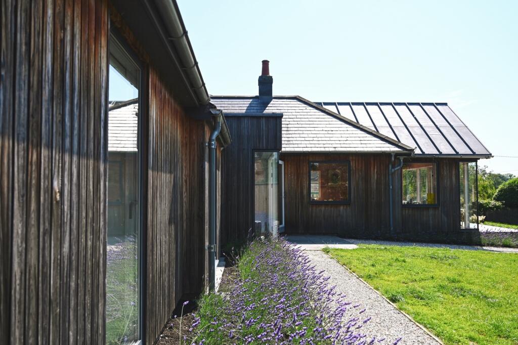 269643 - a0O6700000pBwTpEAK_N110_highres .JPG