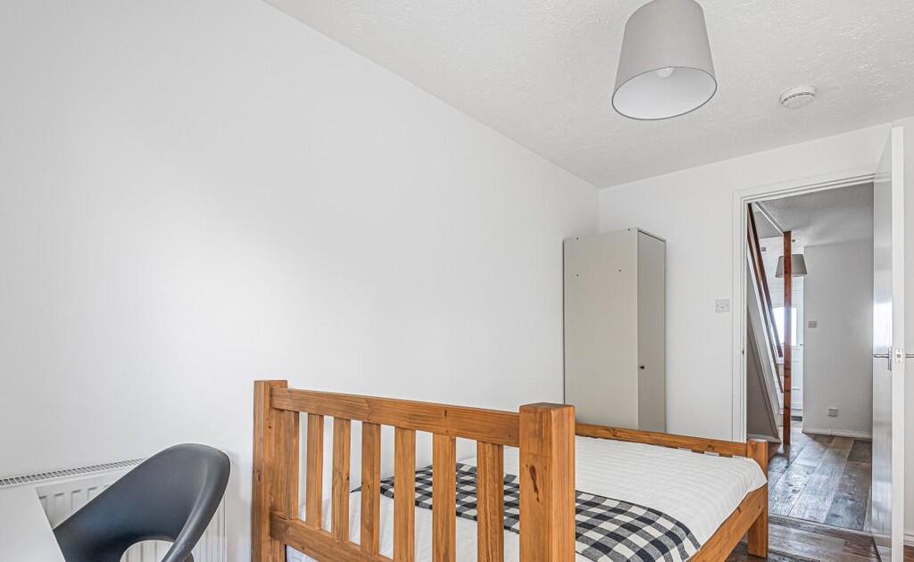 8008314d-0d37-430...