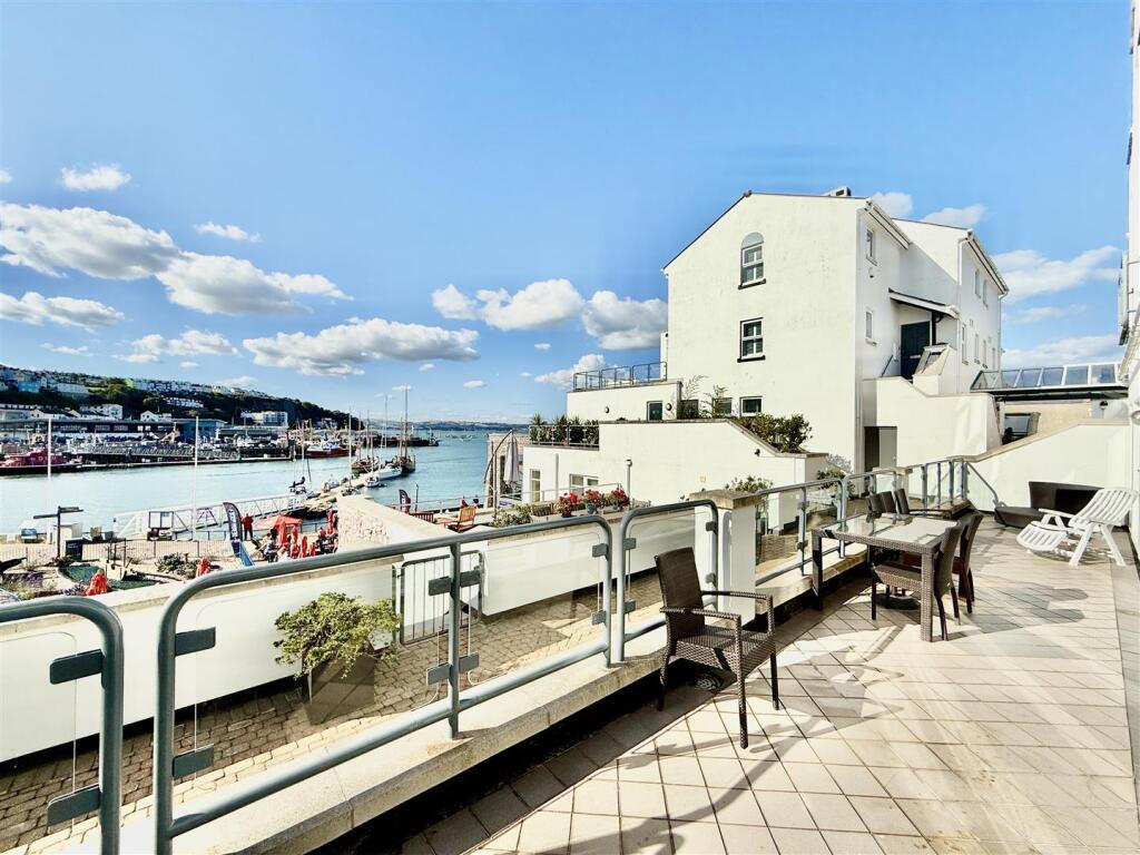 Terrace Towards Harbour.JPG