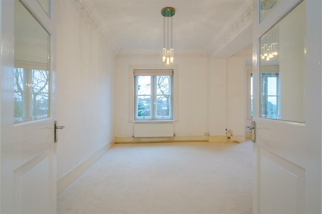 Flat_3_10_The_Beeches_New-13.jpg
