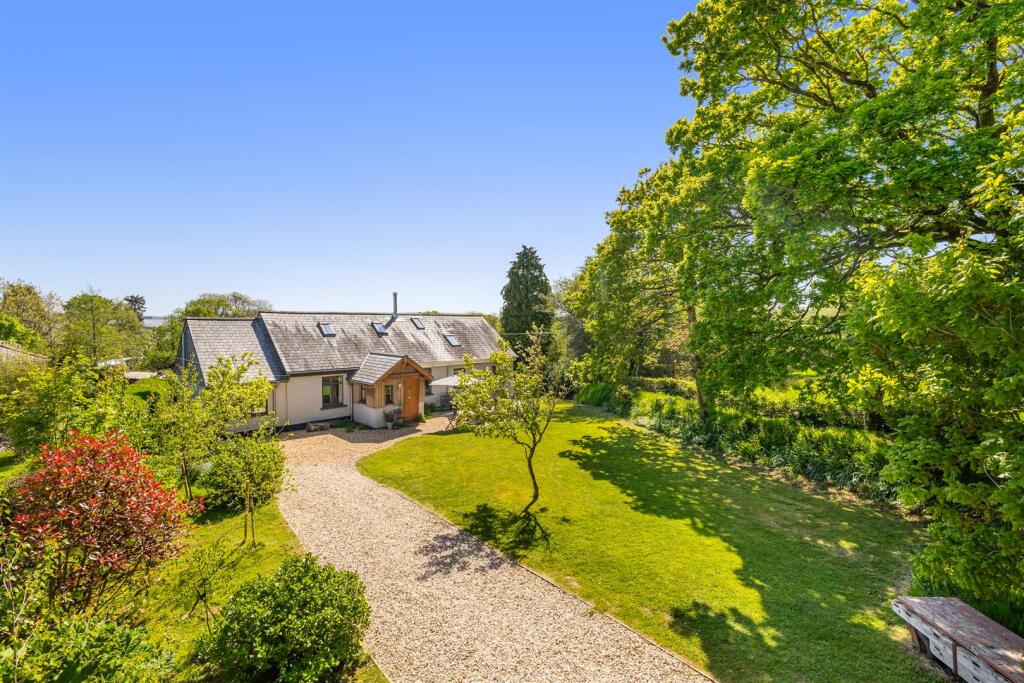 A02 - Highfield Culver Lane South Brent - 250430.j