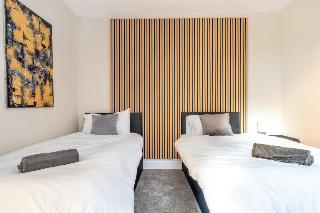 Apt 1, 6 Mapperley Park Drive Mapperley NG3 5BX