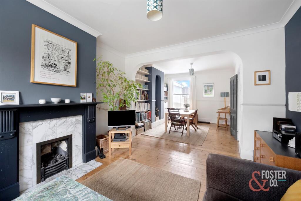 Matlock Road, 8-015.jpg