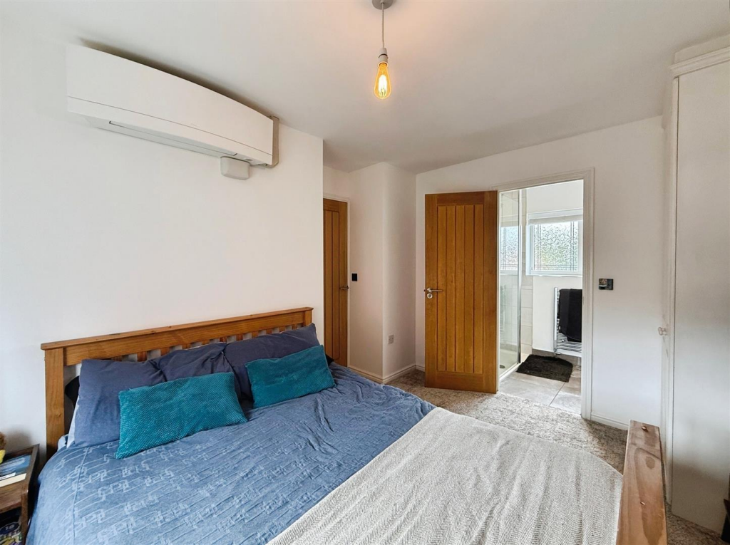 ae05961a-Screenshot 202025-08-22 20at 2011.56.03.p