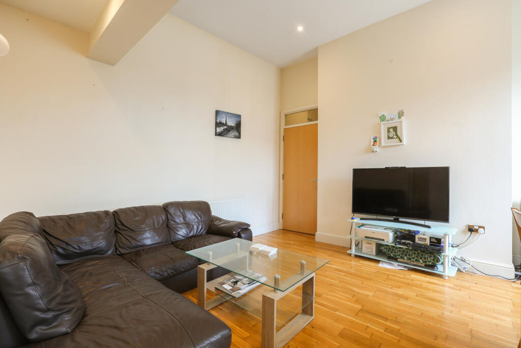 280249 Pheonix Court