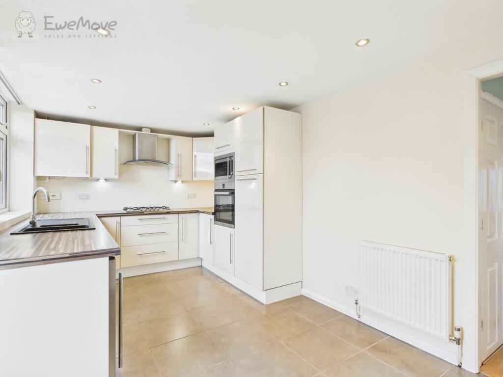 CAM05065G0-PR0018-STILL010