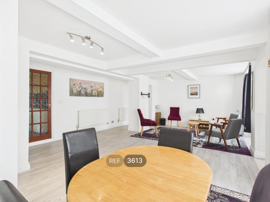 Living/Dining room