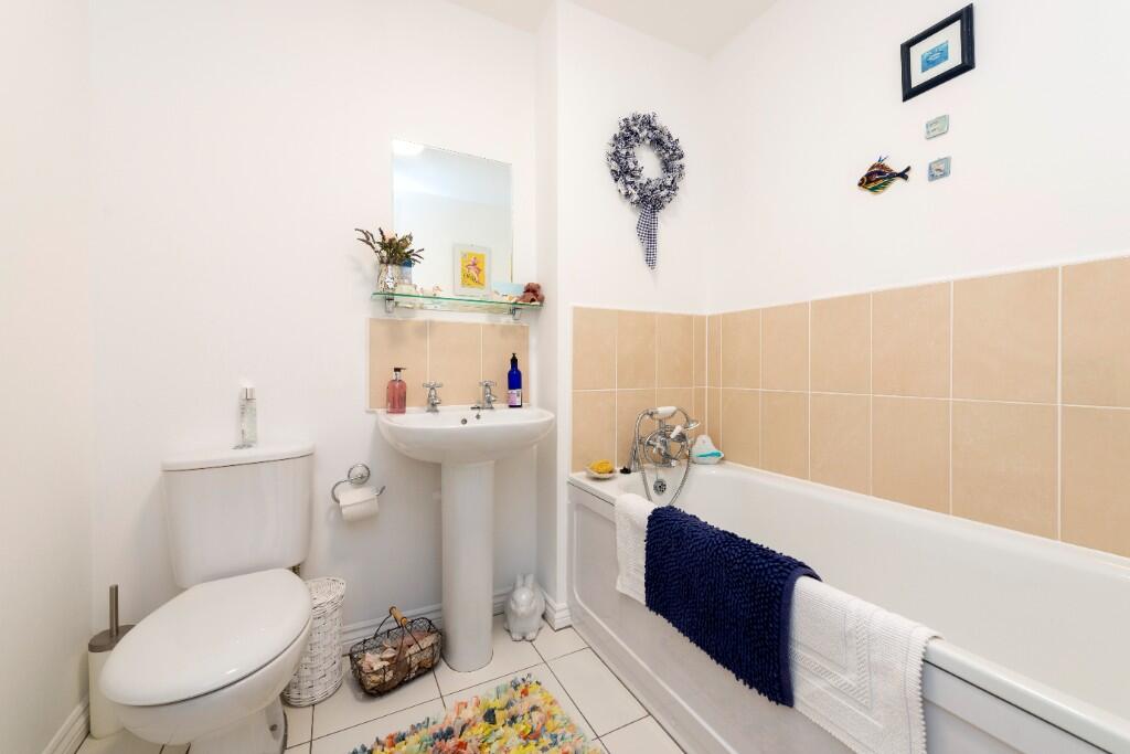 Family bathroom