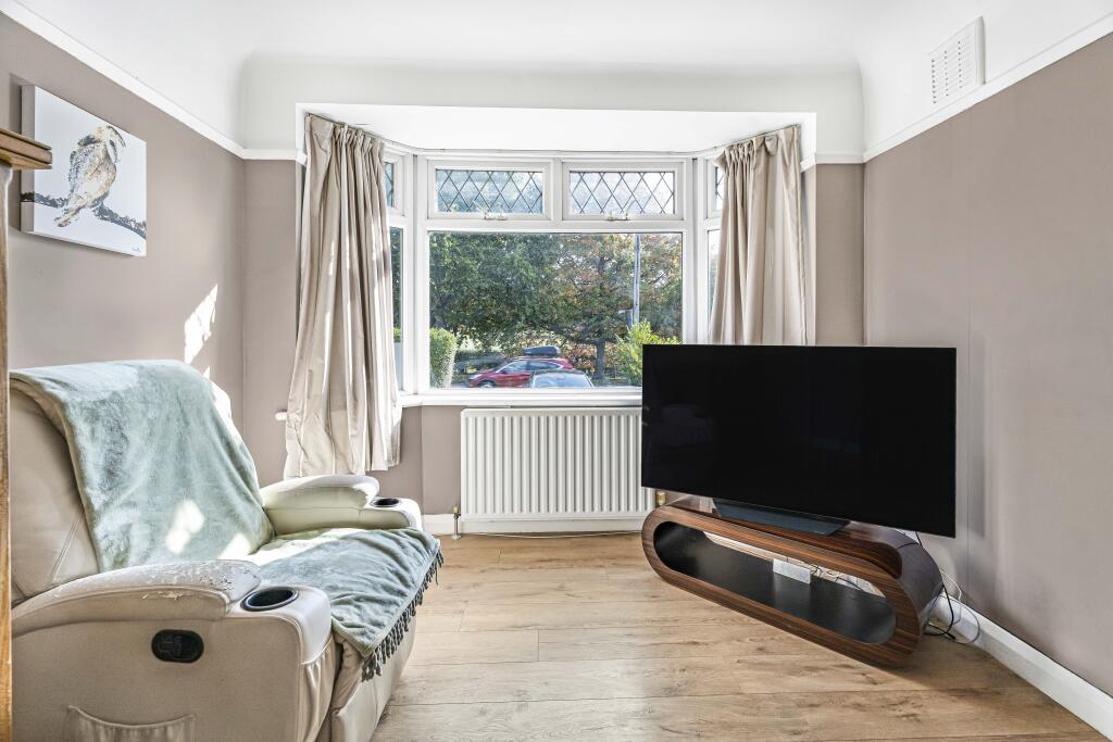 Reception/Bedroom