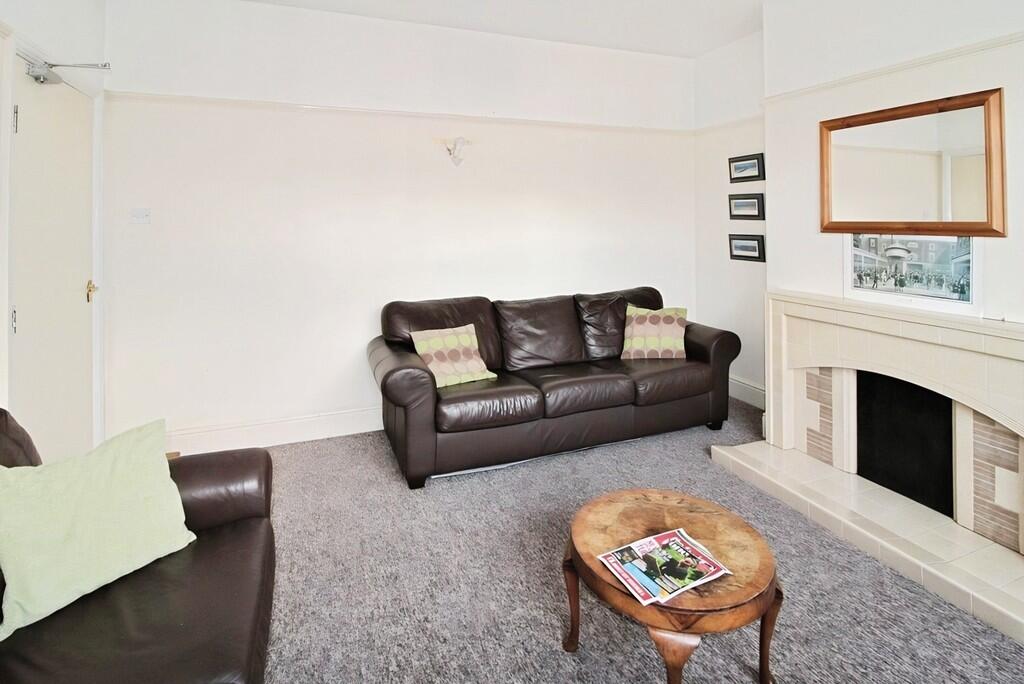 2c3d68a9-lounge 2...