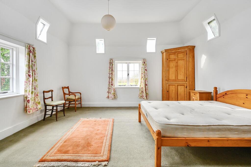 LEESDEN - STANDEN STREET - TN174LA (9).jpg