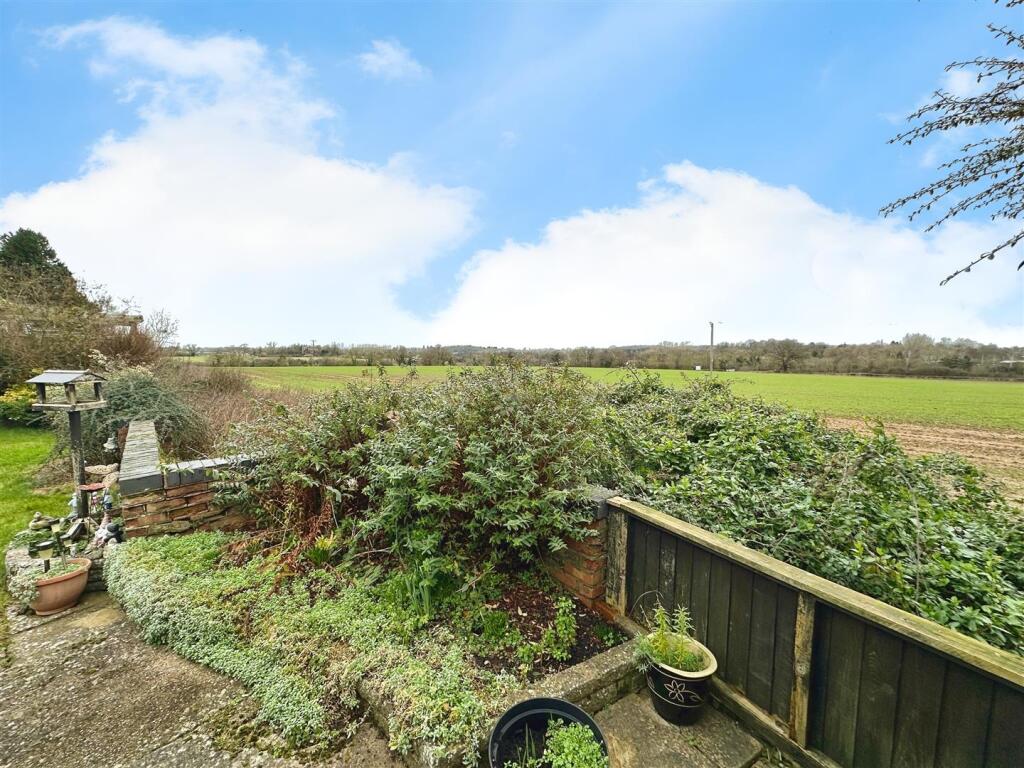 02829b46-image_picker_0E98826F-6F79-42AC-953A-29EA