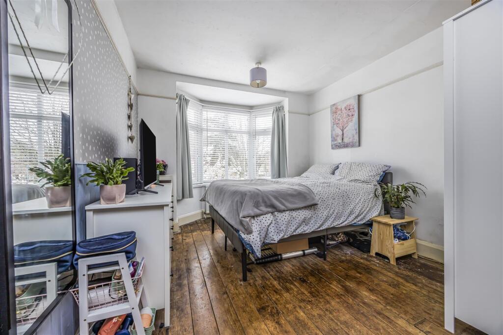 12 Cosham Park Avenue, Cosham-PorticoMarketing-Sol